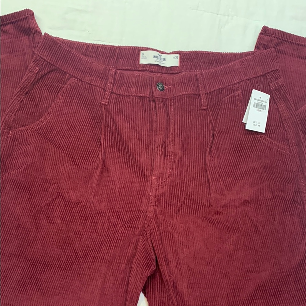 NWT Preppy Retro Hollister 17R Ultra High-Rise‎ Pleated Corduroy Pants Burgundy